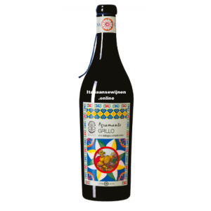 Luna Gaia Grillo Agramante bio