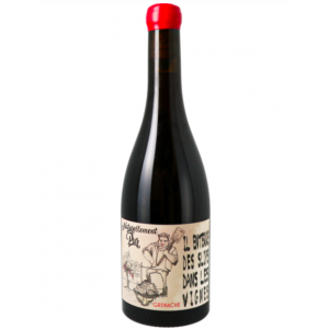 Vellas Naturellement Pur Il enterre des slipes dan les vignes